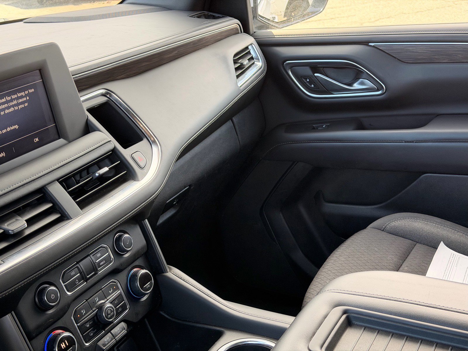 Used 2023 Chevrolet Tahoe LS image 17