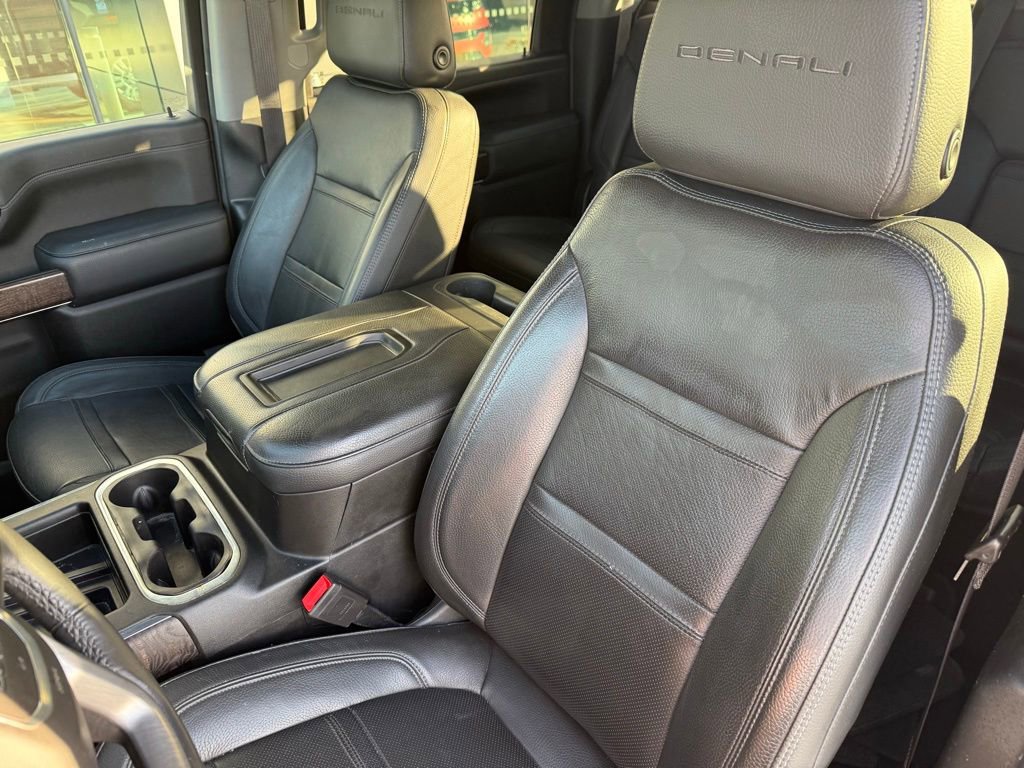 Used 2022 GMC Sierra 2500 Denali w/ Denali Ultimate Package AWD/4WD image 4