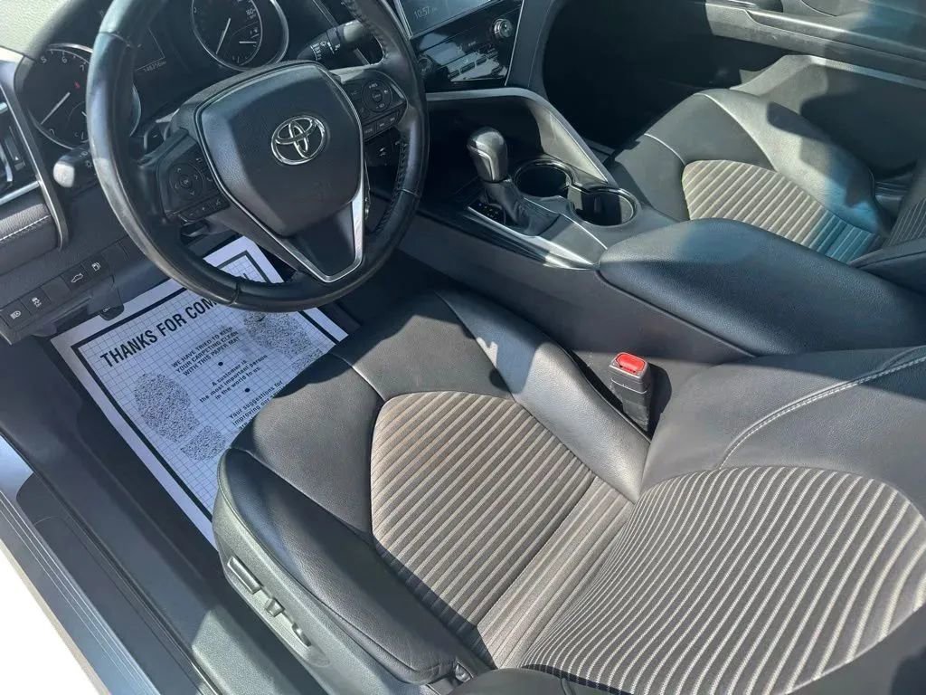 Used 2018 Toyota Camry SE FWD image 10