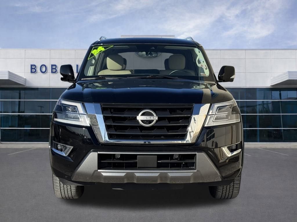 Used 2024 Nissan Armada SL w/ Captain's Chairs Package image 41
