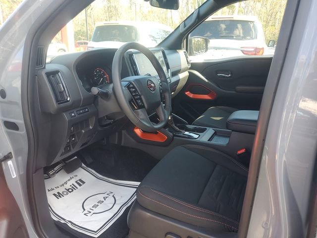 Certified 2025 Nissan Frontier PRO-4X w/ Interior Protection Package image 12