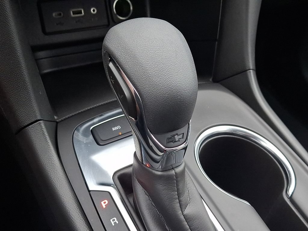Used 2024 Chevrolet Equinox LS AWD/4WD image 16