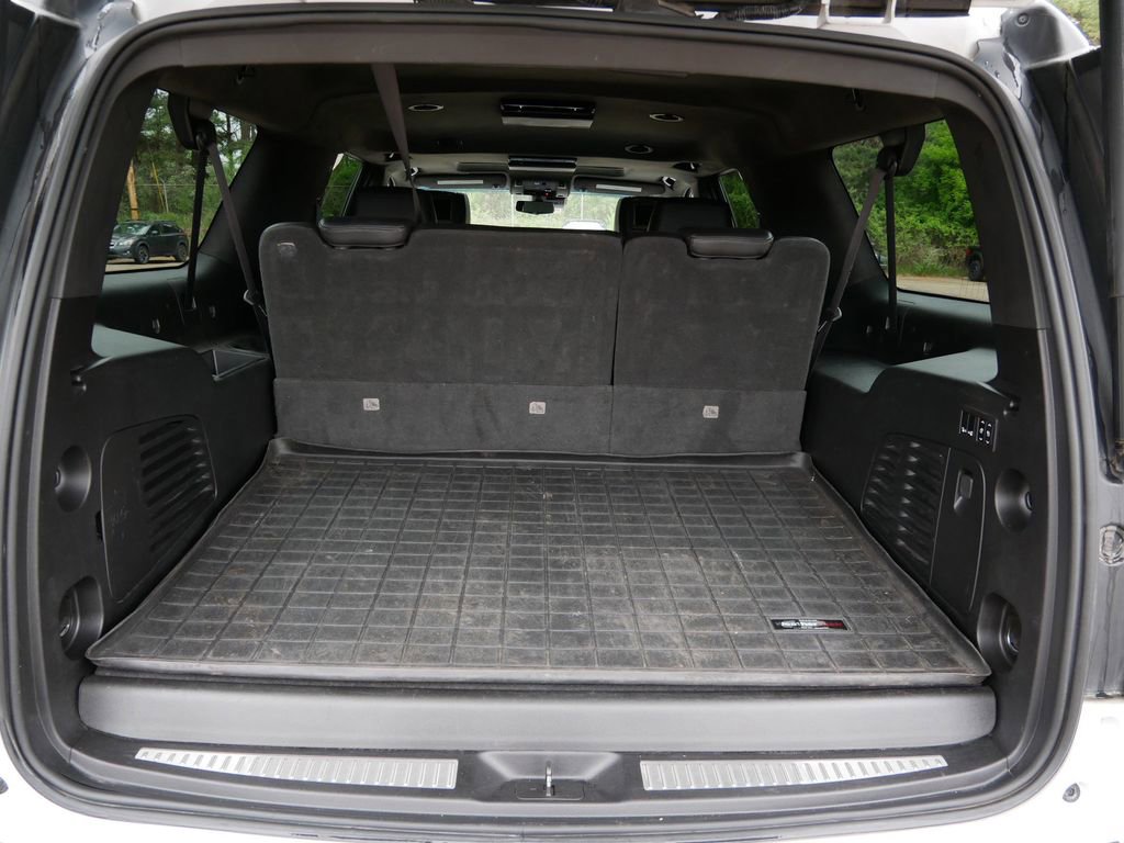 Used 2018 Cadillac Escalade ESV Platinum AWD/4WD image 10