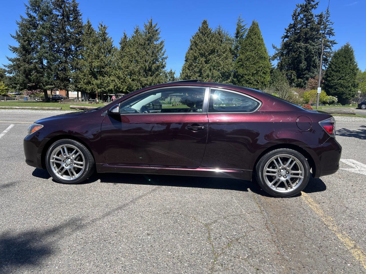 Used 2010 Scion tC FWD image 8