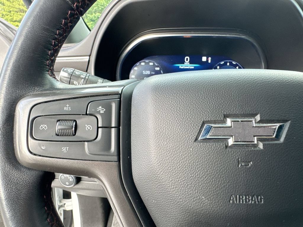 Used 2023 Chevrolet Suburban RST AWD/4WD image 17