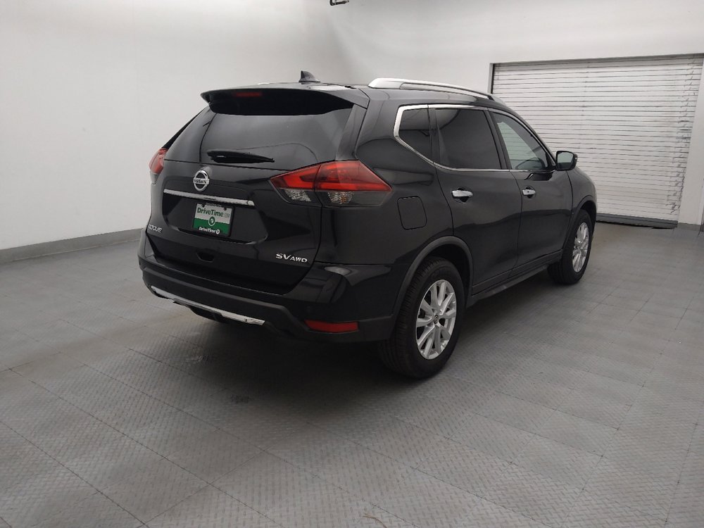 Used 2020 Nissan Rogue SV AWD/4WD image 9