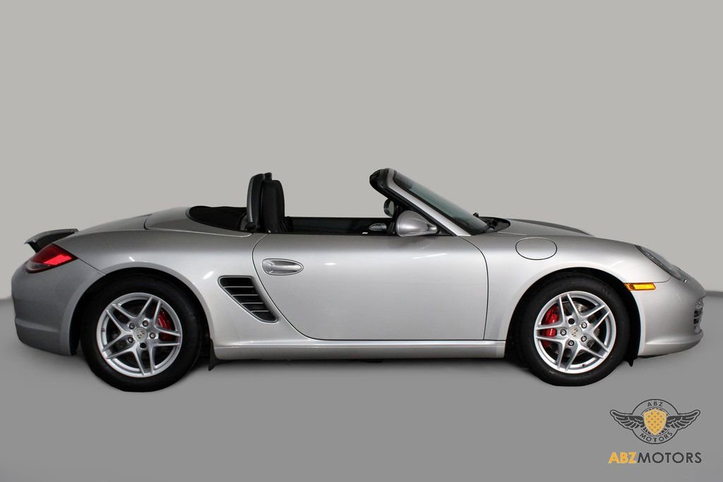 Used 2010 Porsche Boxster image 4