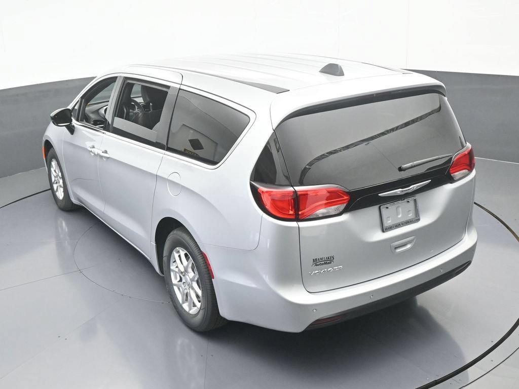 New 2026 Chrysler Voyager LX FWD image 46