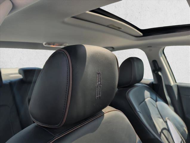Used 2010 Lincoln MKZ FWD image 24