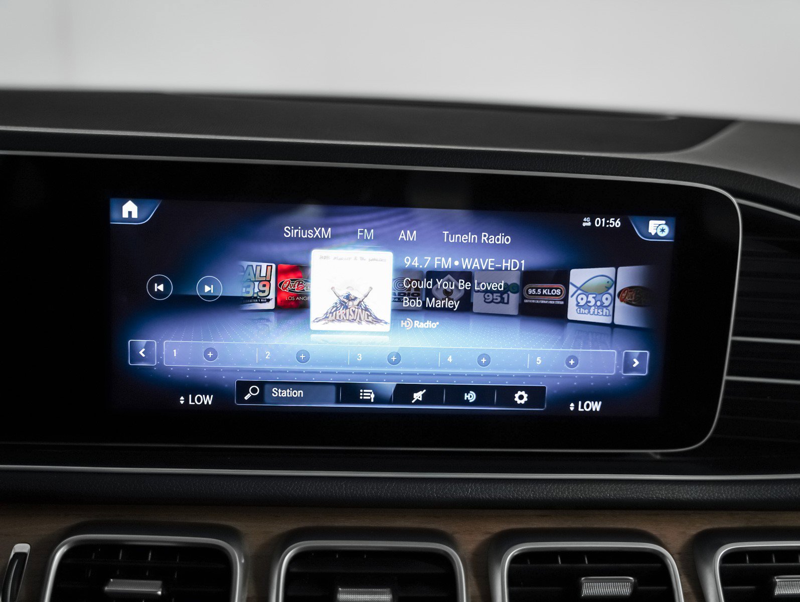 Certified 2023 Mercedes-Benz GLE 450 4MATIC image 22