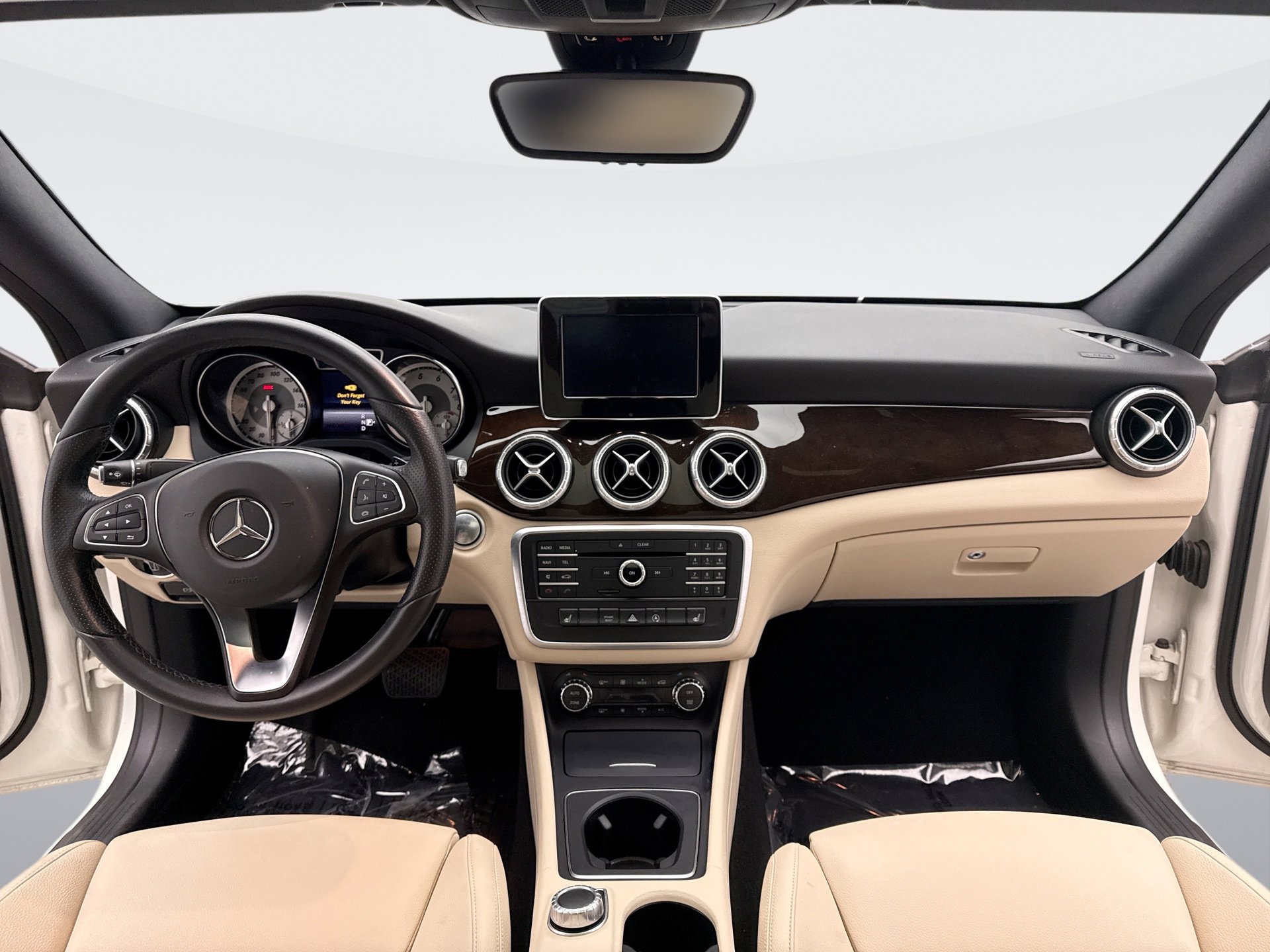 Used 2016 Mercedes-Benz CLA 250 4MATIC image 14
