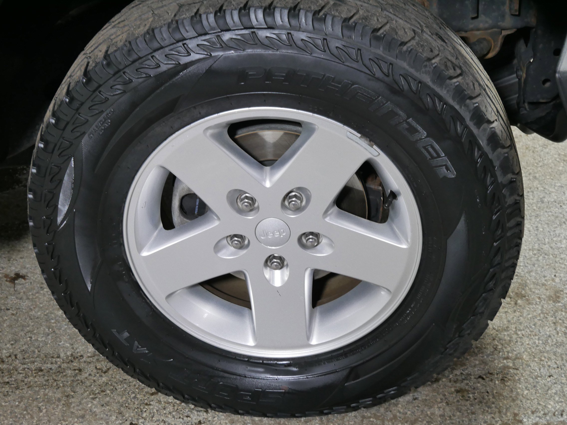 Used 2013 Jeep Wrangler Unlimited Sport image 15