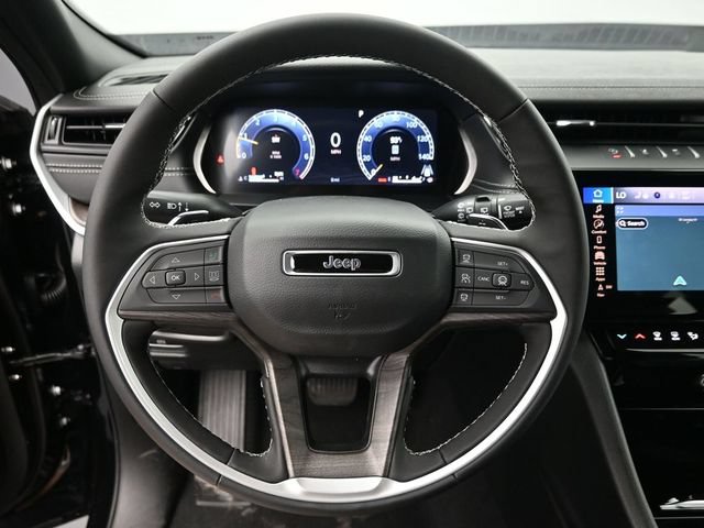 New 2026 Jeep Grand Cherokee Limited w/ Limited Altitude Package RWD image 20