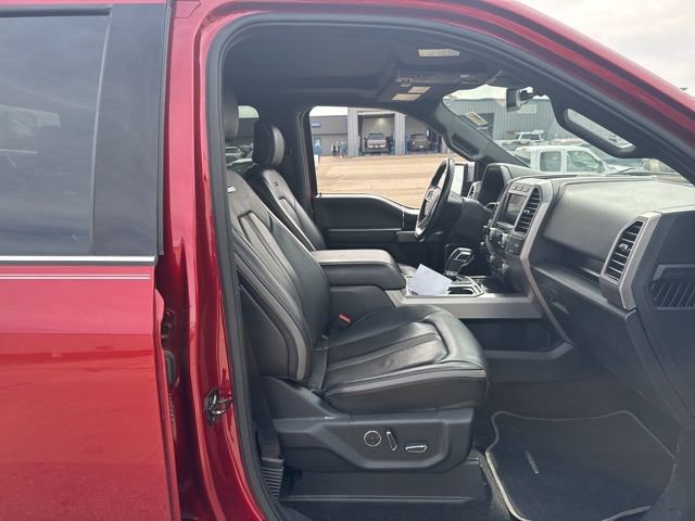Used 2019 Ford F150 Platinum w/ Equipment Group 701A Luxury image 20
