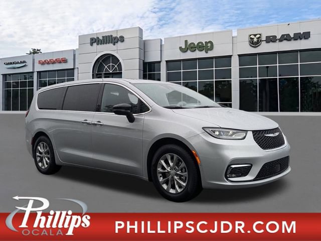 New 2026 Chrysler Pacifica Limited