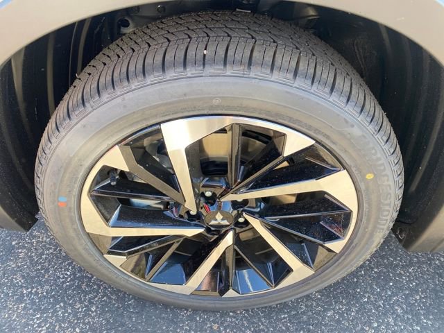 New 2025 Mitsubishi Outlander SE AWD/4WD image 26