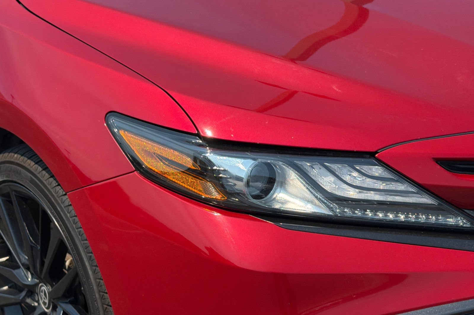 Used 2021 Toyota Camry XSE FWD image 38