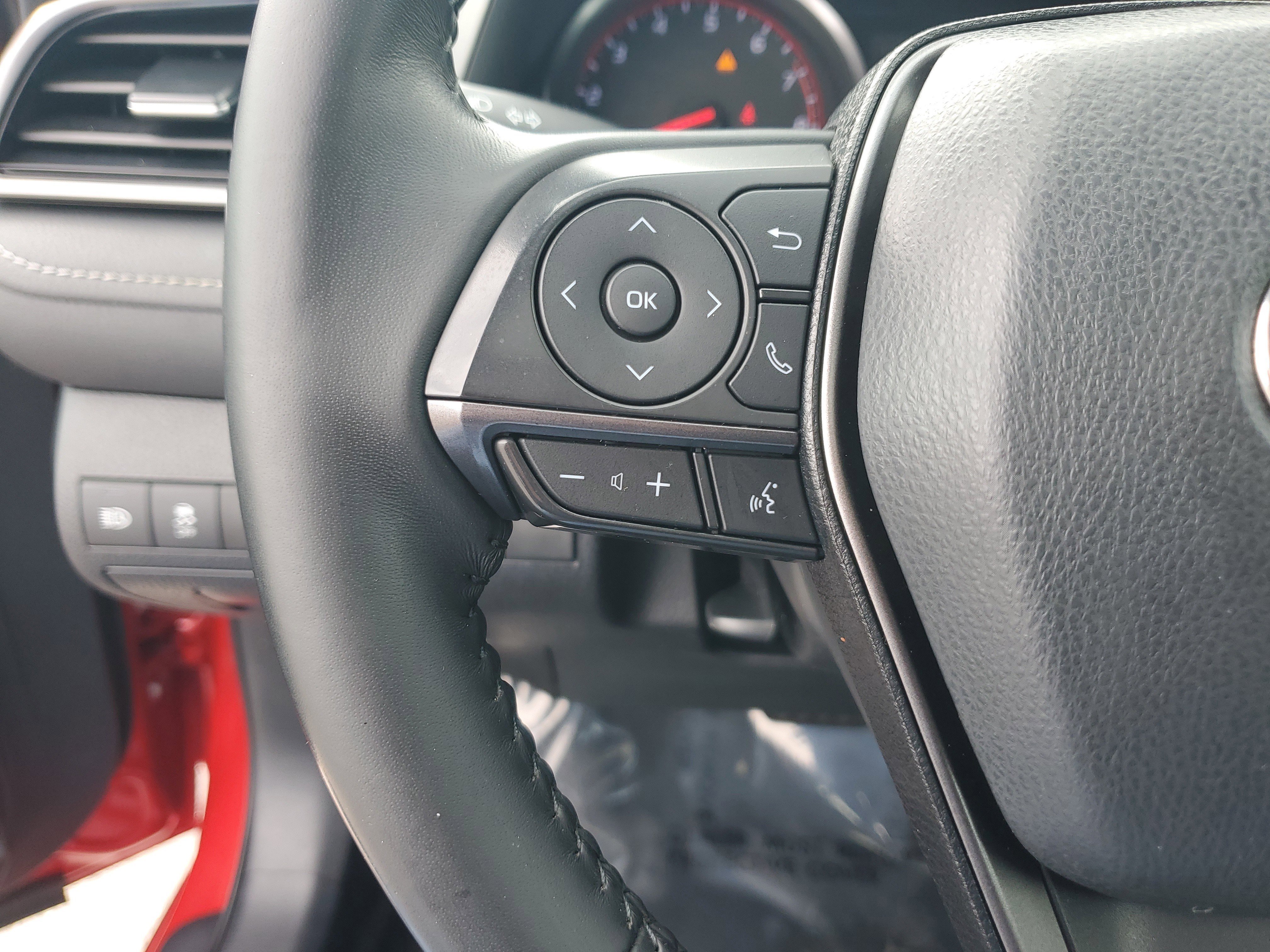 Used 2022 Toyota Camry XSE image 20