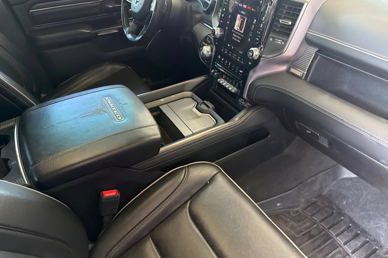 Used 2020 RAM 1500 Limited w/ Advanced Safety Group AWD/4WD image 17