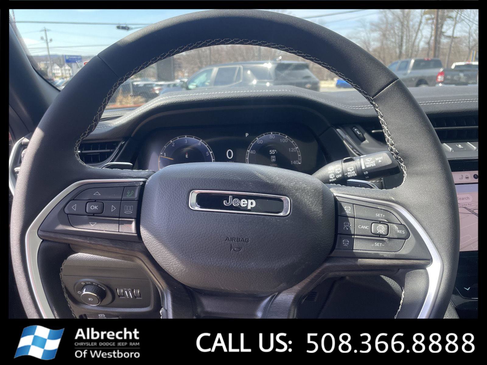 New 2026 Jeep Grand Cherokee L Limited w/ Luxury Tech Group II image 21