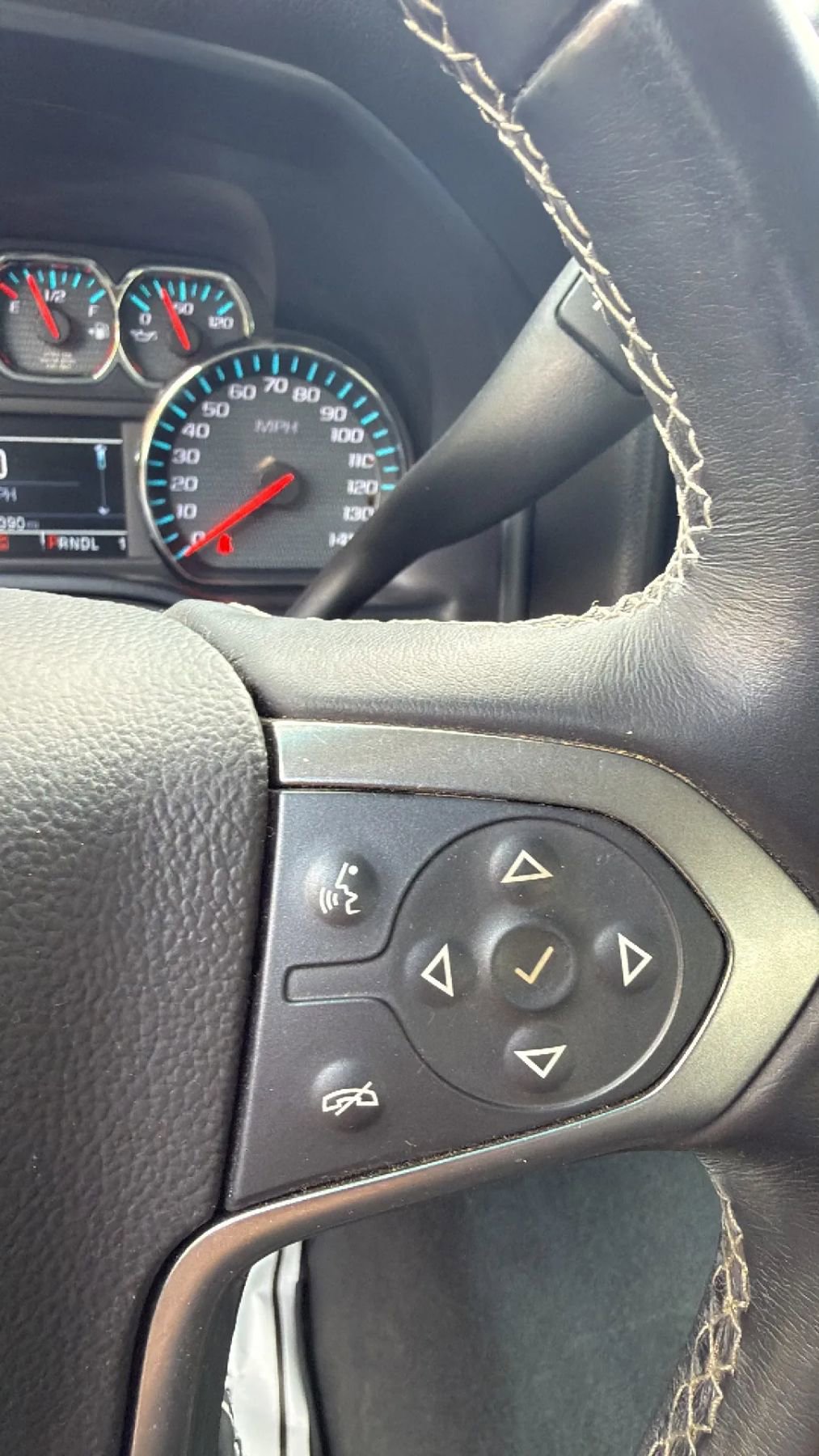 Used 2019 Chevrolet Silverado 2500 LT AWD/4WD image 20