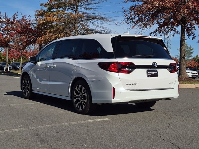 New 2027 Honda Odyssey Elite image 9