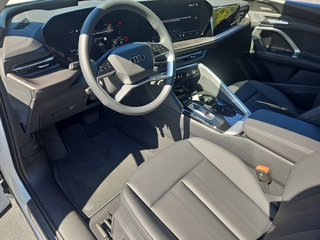 Certified 2025 Audi Q5 Premium Plus AWD/4WD image 7