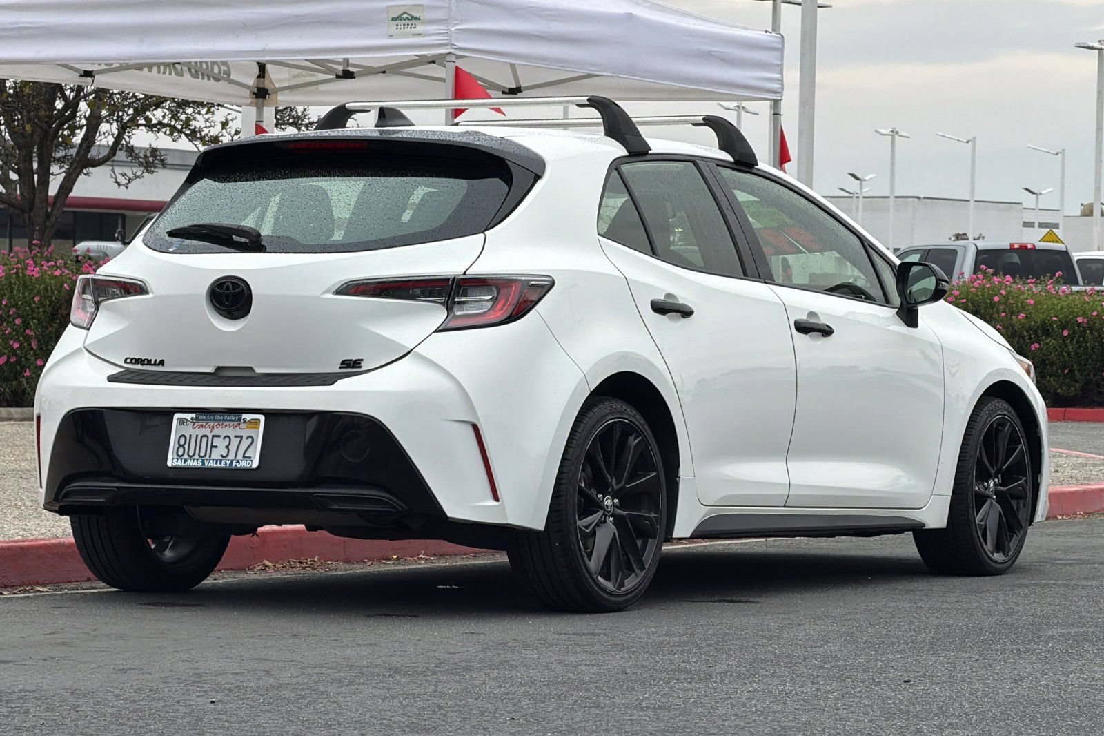 Used 2021 Toyota Corolla SE w/ Carpet Mat Package (TMS) FWD image 4