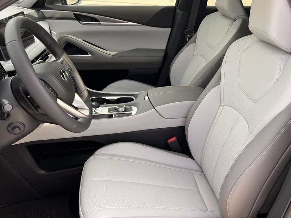 New 2027 INFINITI QX60 Luxe FWD image 20