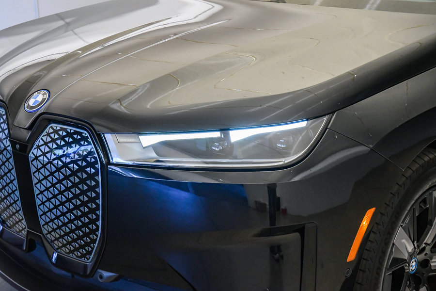 Certified 2024 BMW iX xDrive50 AWD/4WD image 8
