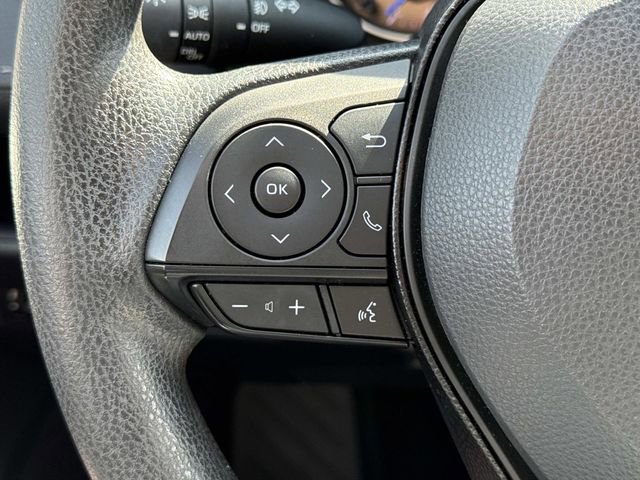 Used 2020 Toyota RAV4 XLE w/ Convenience Package image 25