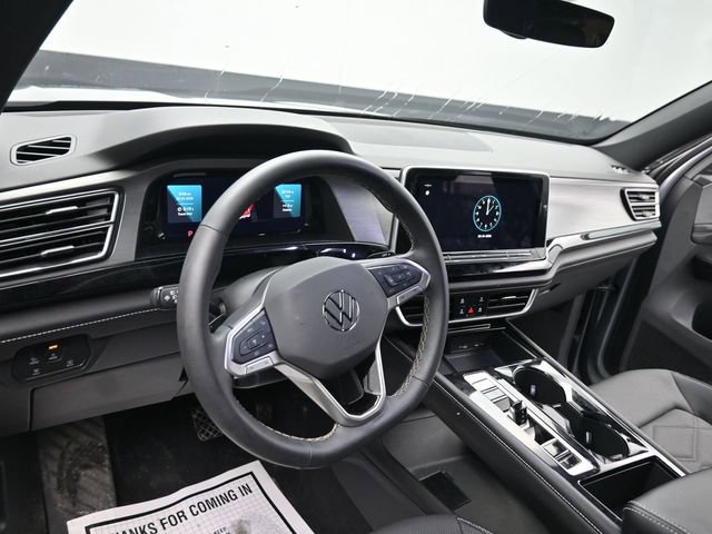 Used 2024 Volkswagen Atlas Cross Sport SE image 14