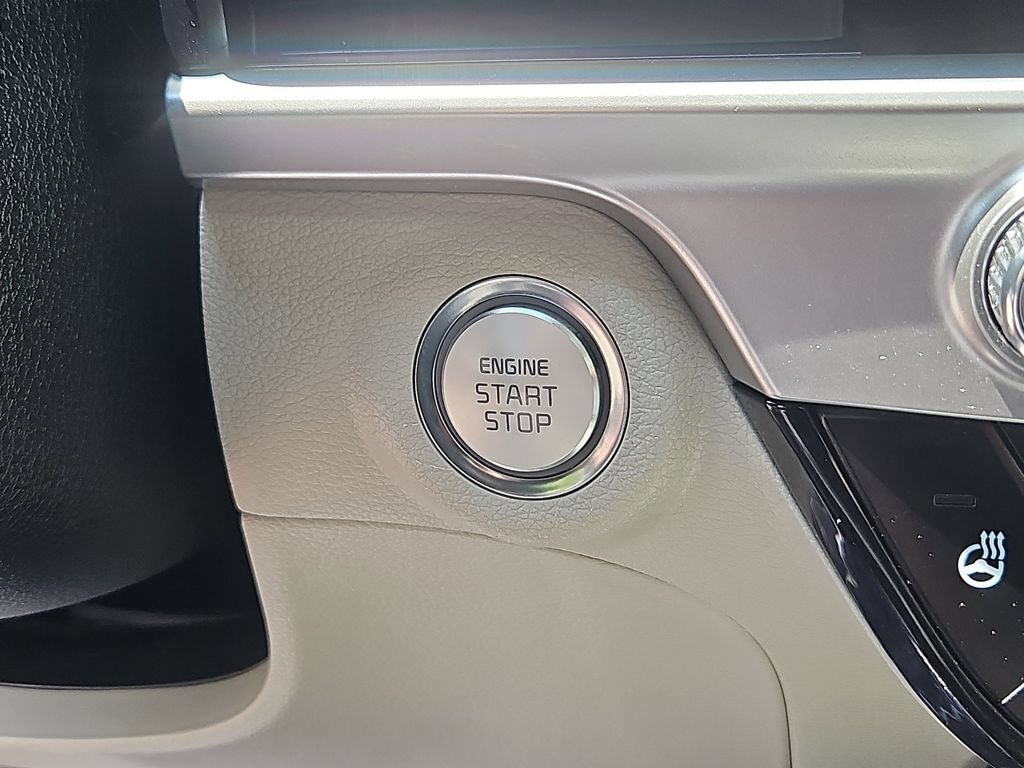 Certified 2023 Kia Telluride AWD image 24