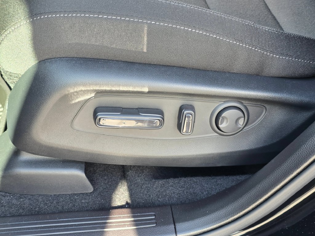 Certified 2026 Honda CR-V EX image 14