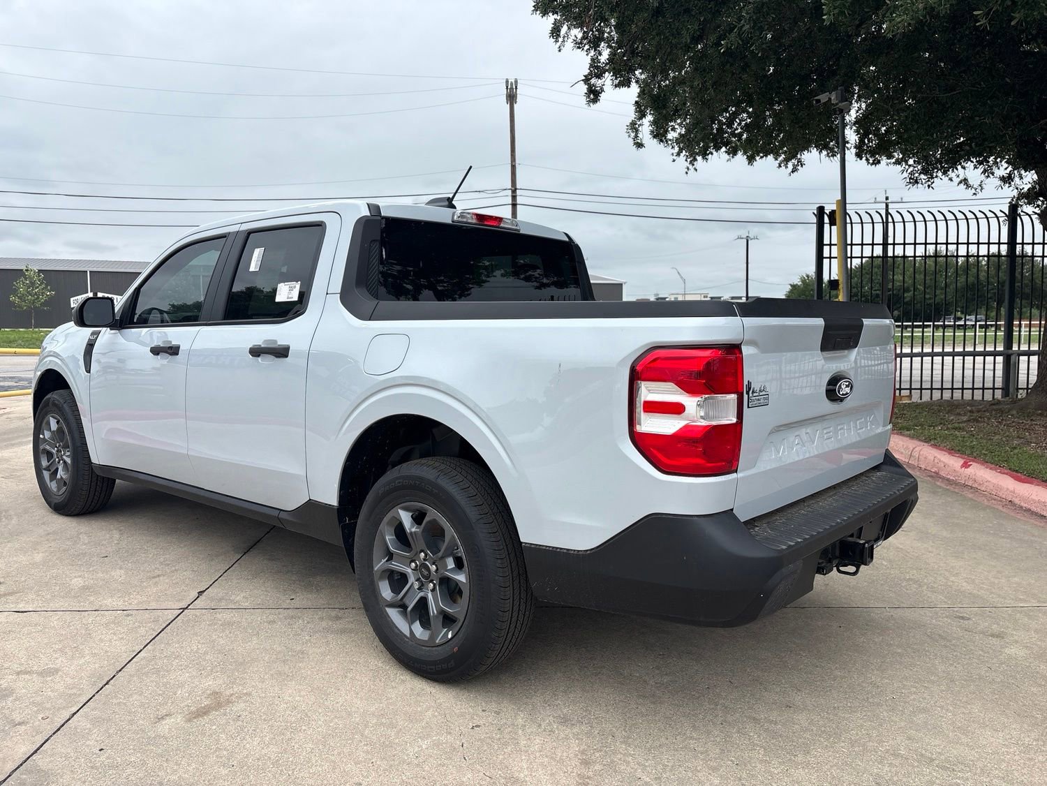 New 2026 Ford Maverick XLT w/ Equipment Group 301A AWD/4WD image 3