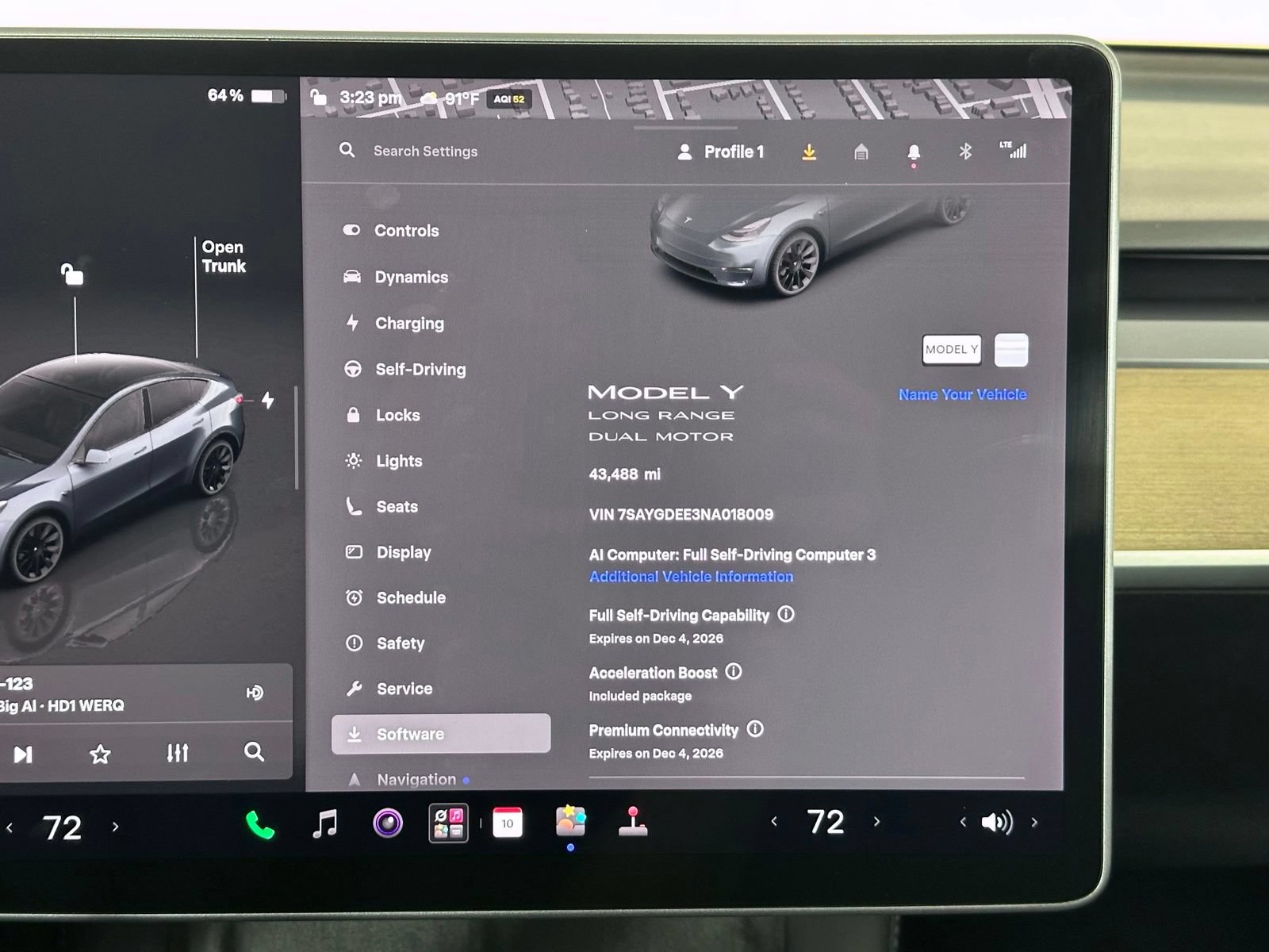 Used 2022 Tesla Model Y Long Range AWD/4WD image 3