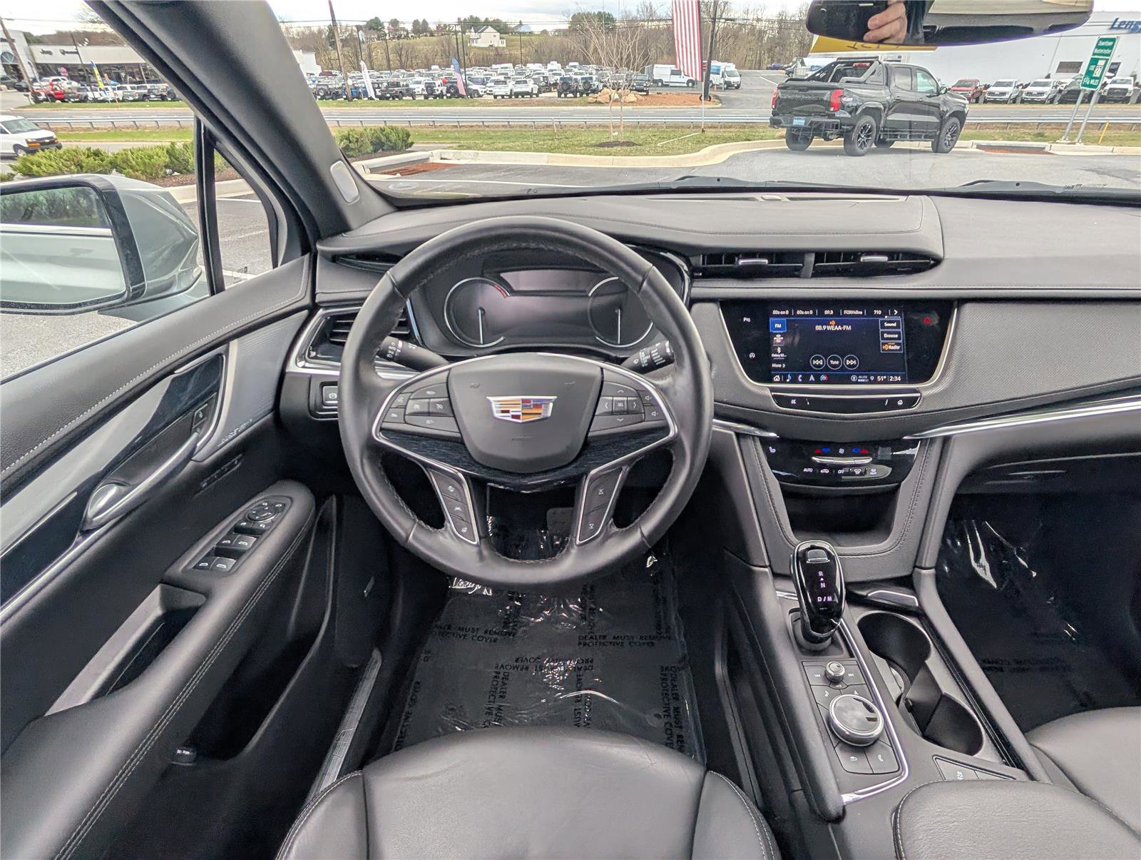 Used 2024 Cadillac XT5 Premium Luxury image 16