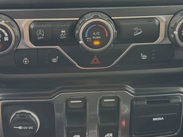 Used 2020 Jeep Wrangler Sport S image 19