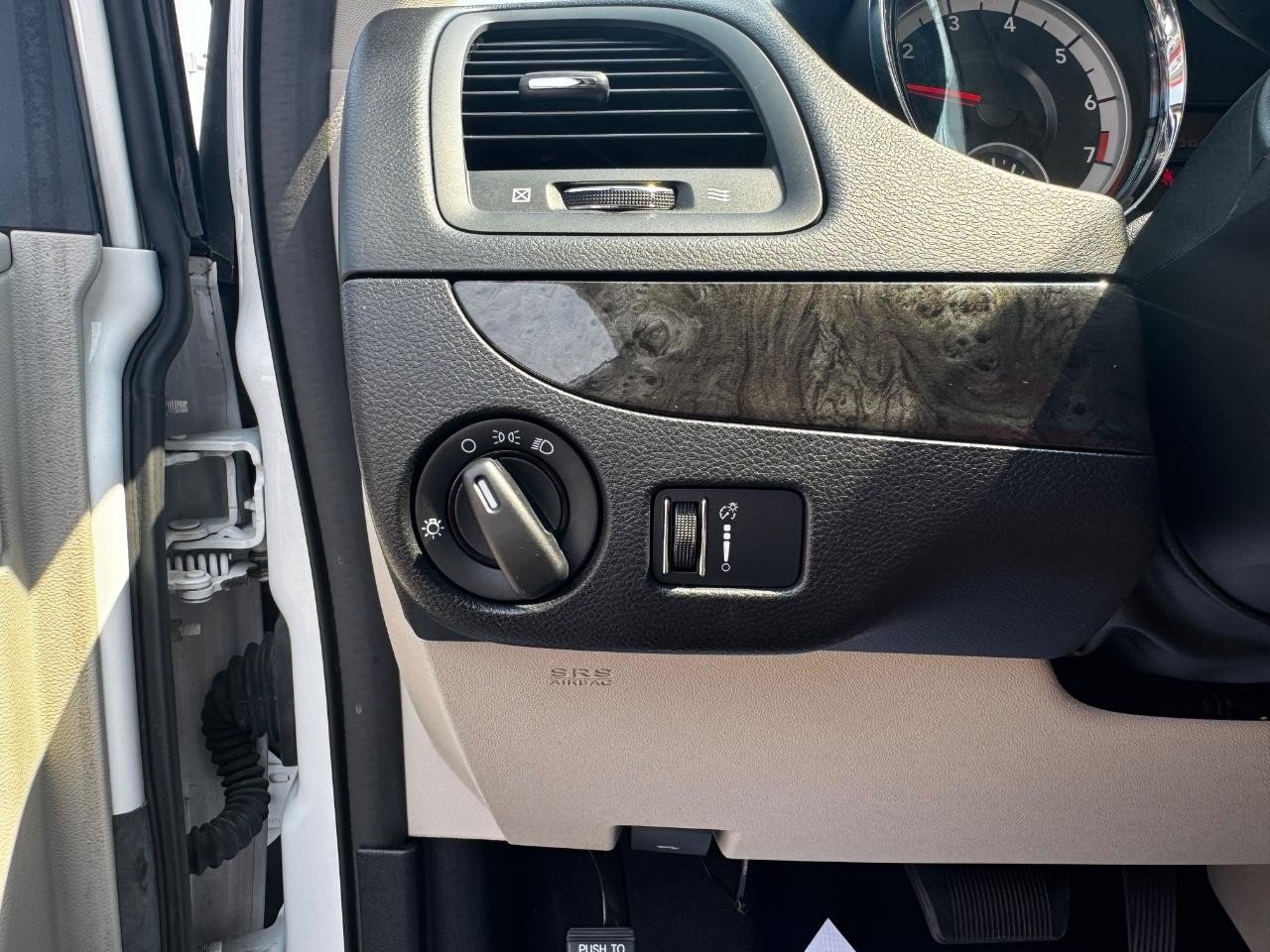 Used 2015 Dodge Grand Caravan SE w/ Quick Order Package 29E SE FWD image 21