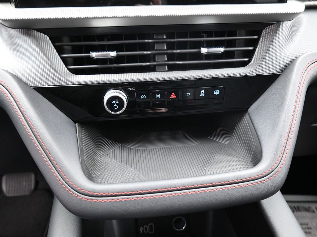 New 2026 Ford Explorer ST-Line w/ ST-Line Street Pack image 15