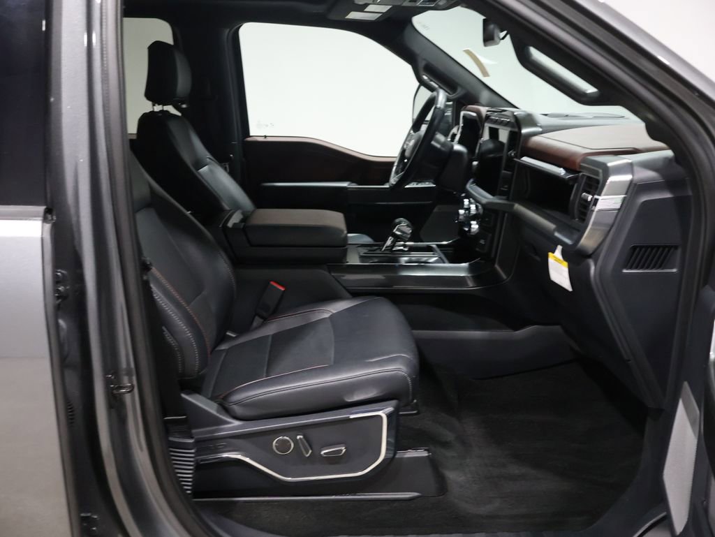 Used 2022 Ford F150 Lariat w/ Equipment Group 502A High image 23