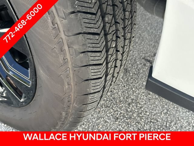 Used 2025 Ford F150 Lariat w/ Equipment Group 501A Mid AWD/4WD image 12