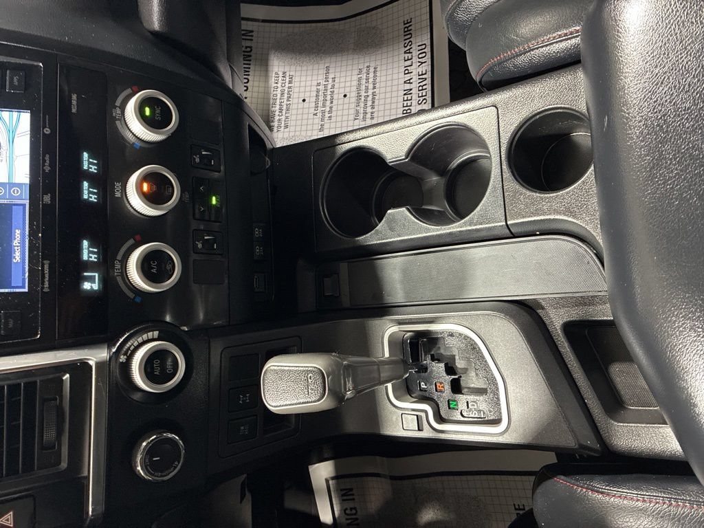 Used 2020 Toyota Sequoia TRD Pro AWD/4WD image 33
