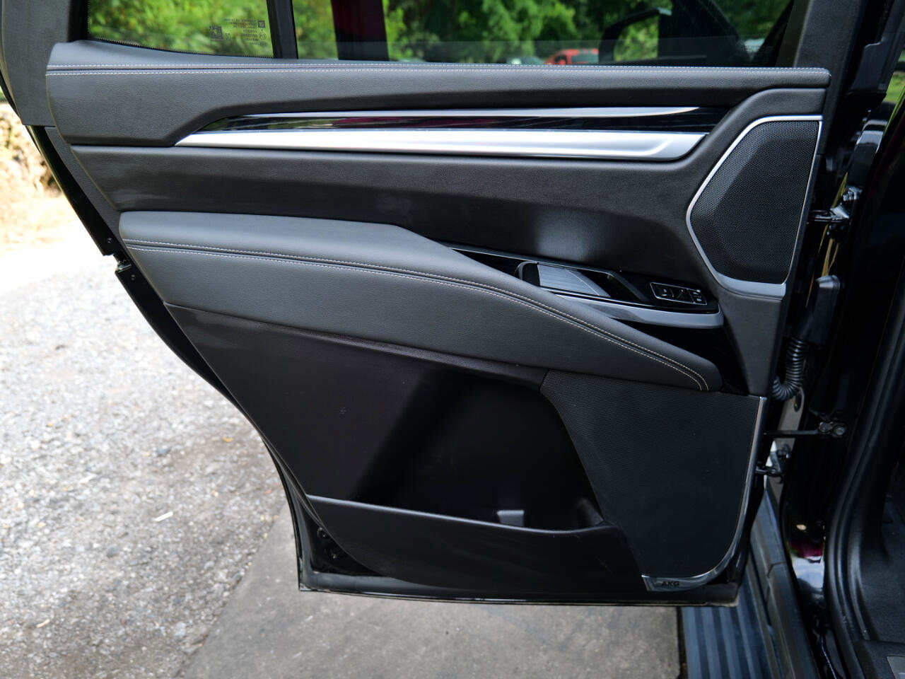 Used 2025 Cadillac Escalade Sport w/ Touring Package image 46