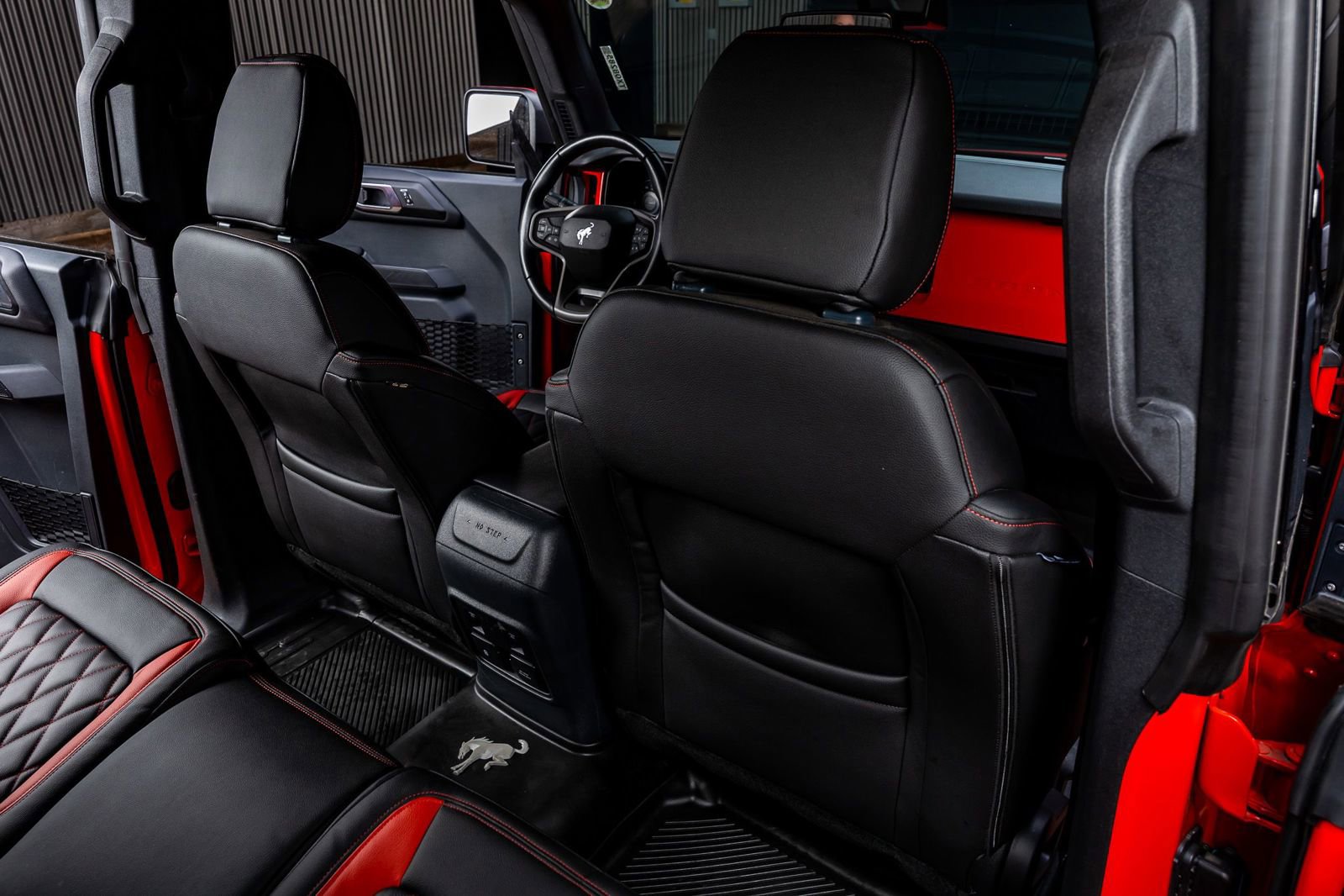 Used 2023 Ford Bronco Heritage Edition image 30