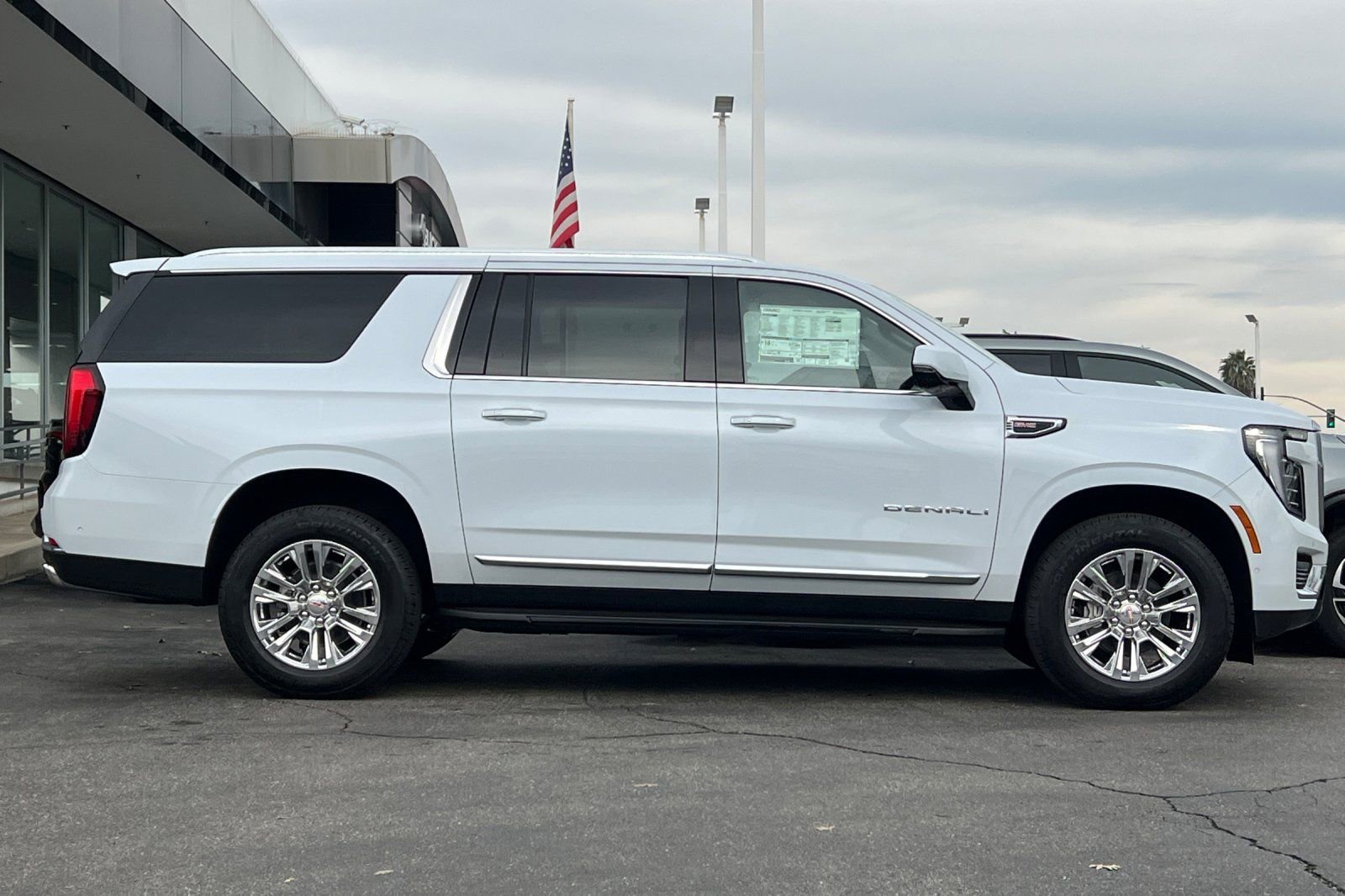 New 2026 GMC Yukon XL Denali RWD image 4