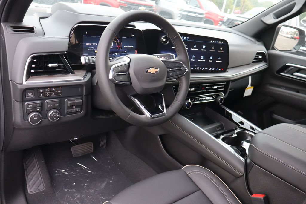 New 2026 Chevrolet Suburban Premier AWD/4WD image 6