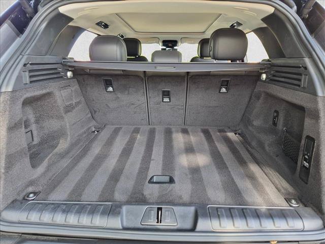 Used 2024 Land Rover Range Rover Sport SE AWD/4WD image 7
