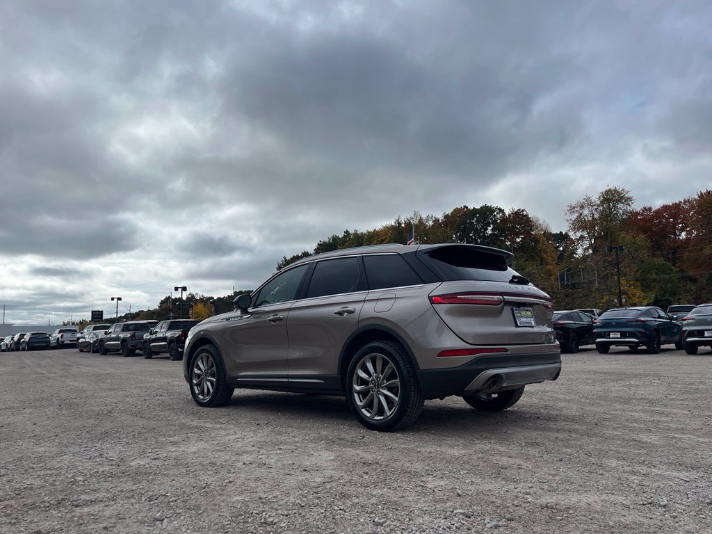 Used 2020 Lincoln Corsair AWD w/ Premium Package image 10