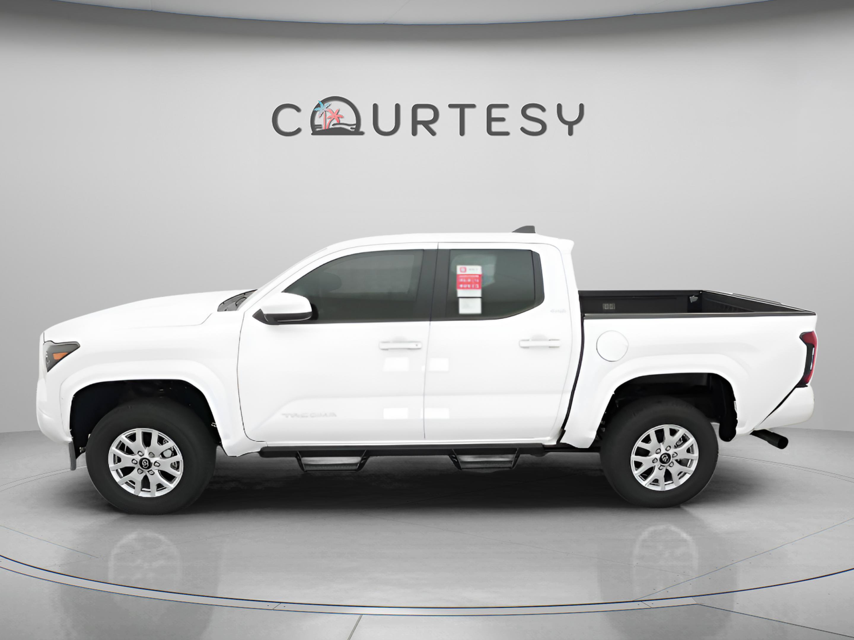 New 2025 Toyota Tacoma SR5 AWD/4WD image 5